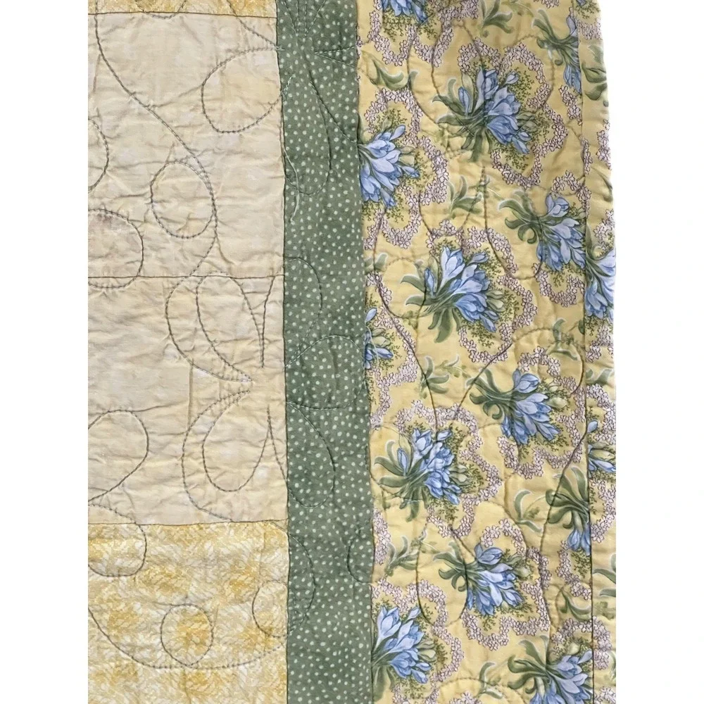 Handmade Yellow Patchwork Quilt Blue Floral Reversible Tea Cup Throw 42x66